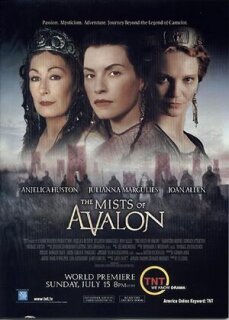 Постер сериала «Туманы Авалона»